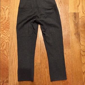 Grey Capri legging